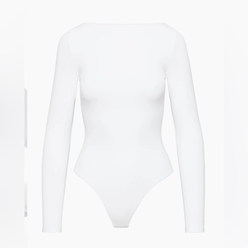 NWT Aritzia Contour Whitney Bodysuit | Size Medium | Smoothing Boatneck Bodysuit